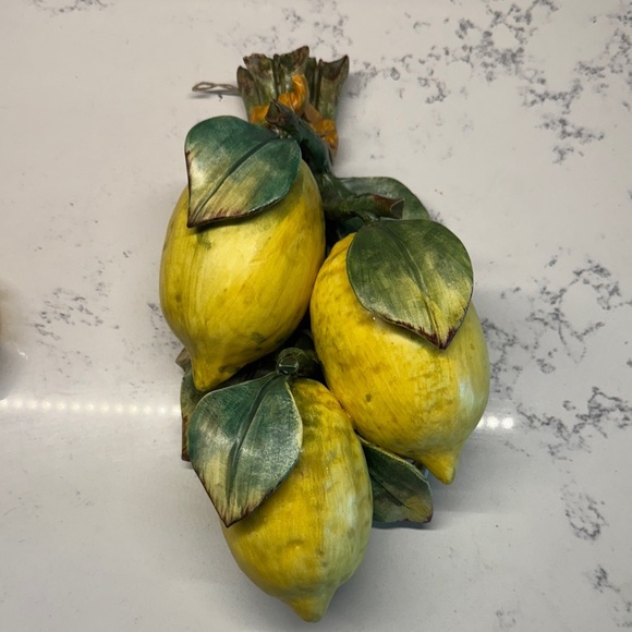 Rustic Yellow Lemon Cluster Wall Decor - Picture 6 of 11